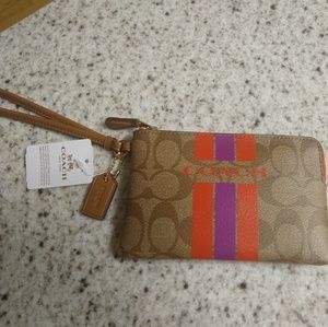 BNWT COACH Varsity Stripe Corner Zip Wristlet